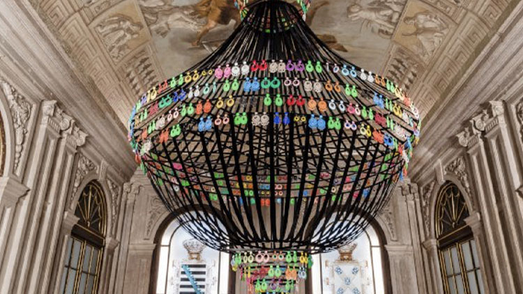 FLAMBOYANT. JOANA VASCONCELOS EN EL PALACIO DE LIRIA