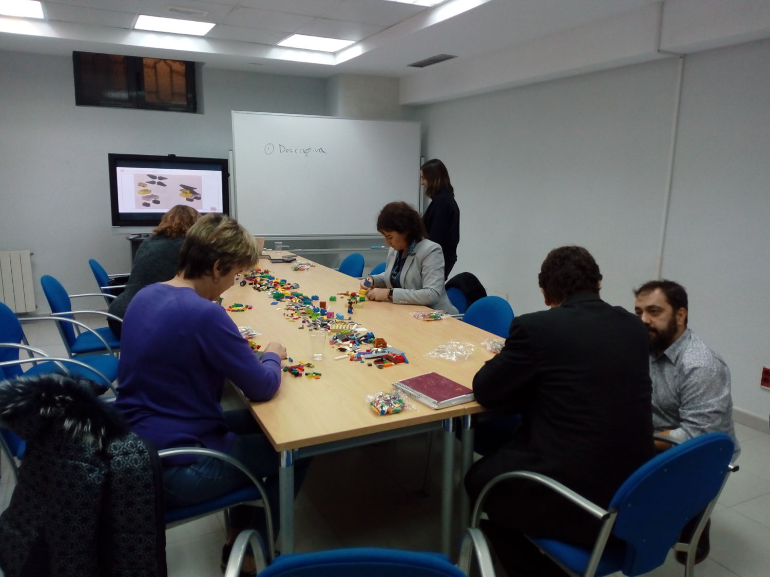 Taller de Gestión del Conocimiento con el uso de la metodología LEGO® Serious Play