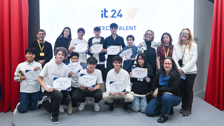 La Asociación Española de Ingenieros de Telecomunicación en Madrid impulsa IT24 para despertar vocaciones tecnológicas entre jóvenes