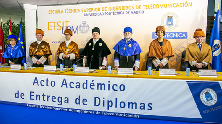 AEIT-Madrid en el acto de graduación de ETSIT UPM